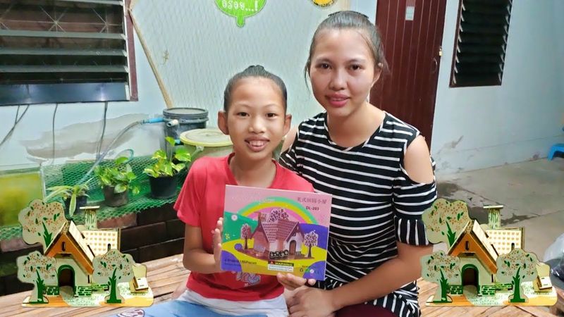 พี่มีนา | ต่อโมเดลบ้าน สนุกๆ สร้างสมาธิ | @พี่มีนา แม่โบว์